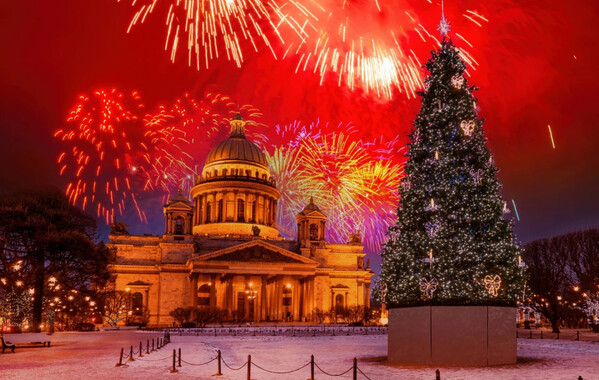 Новогодний Петербург: Сказка на Неве!